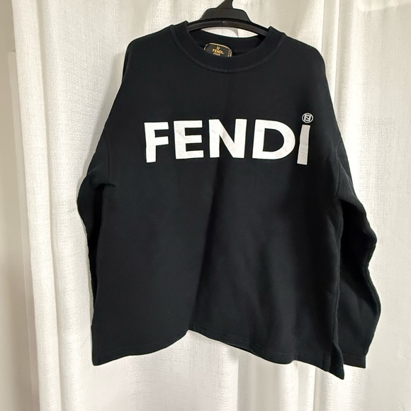 Authentic Fendi Black Crewneck Top - Picture 3 of 6